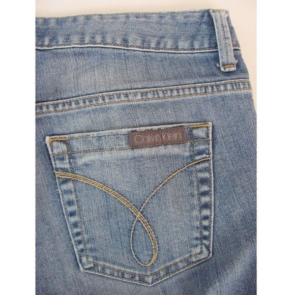 Calvin Klein Jeans Women's Size 8 (31 x 29) Ultimate Boot Cut Light Wash Stretch - Picture 5 of 12